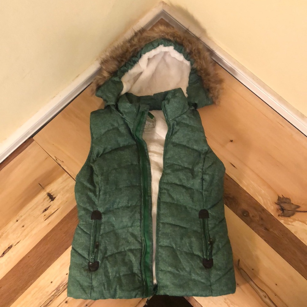 Green Tea vest